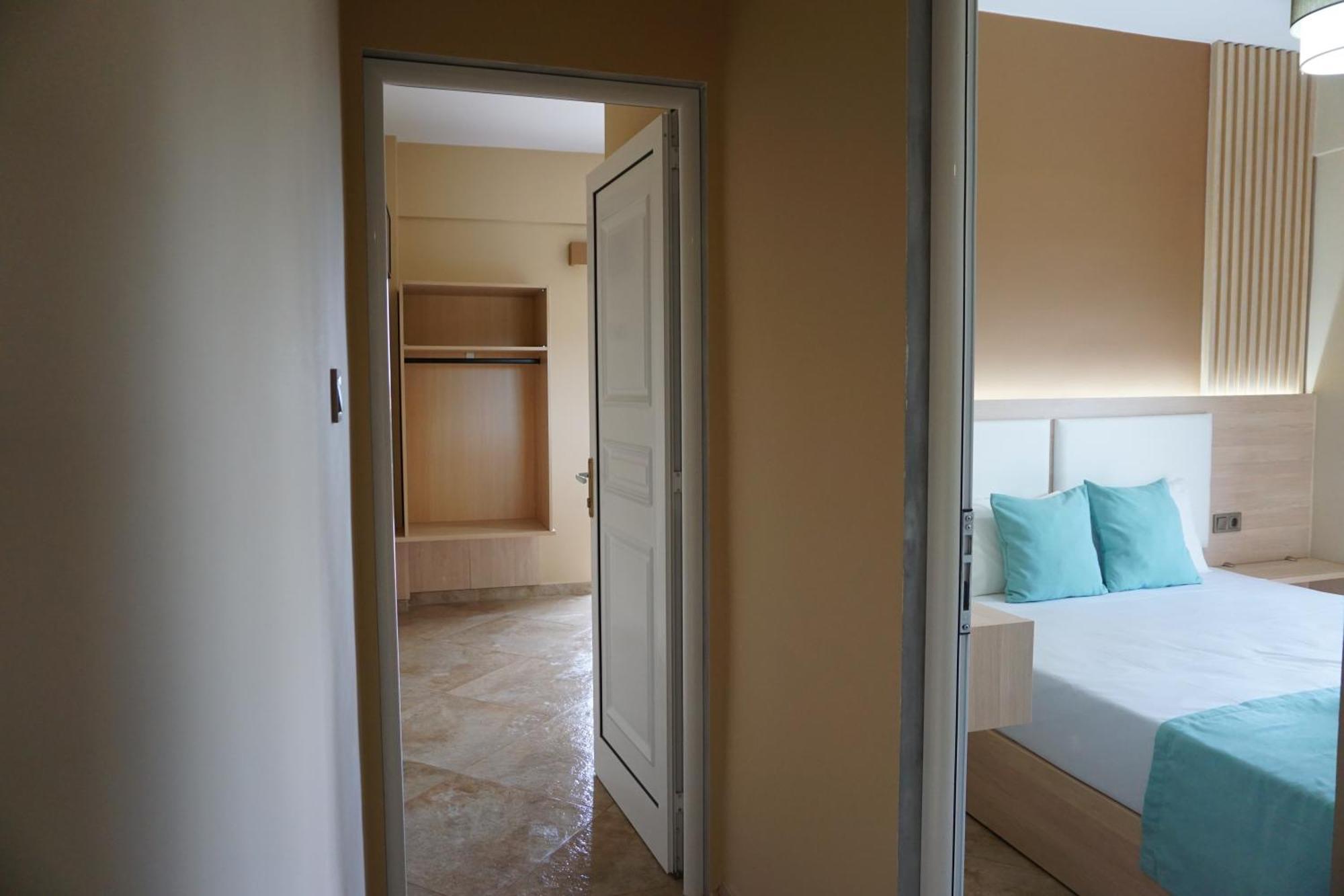 House Michalis Aparthotel Sarti Ngoại thất bức ảnh